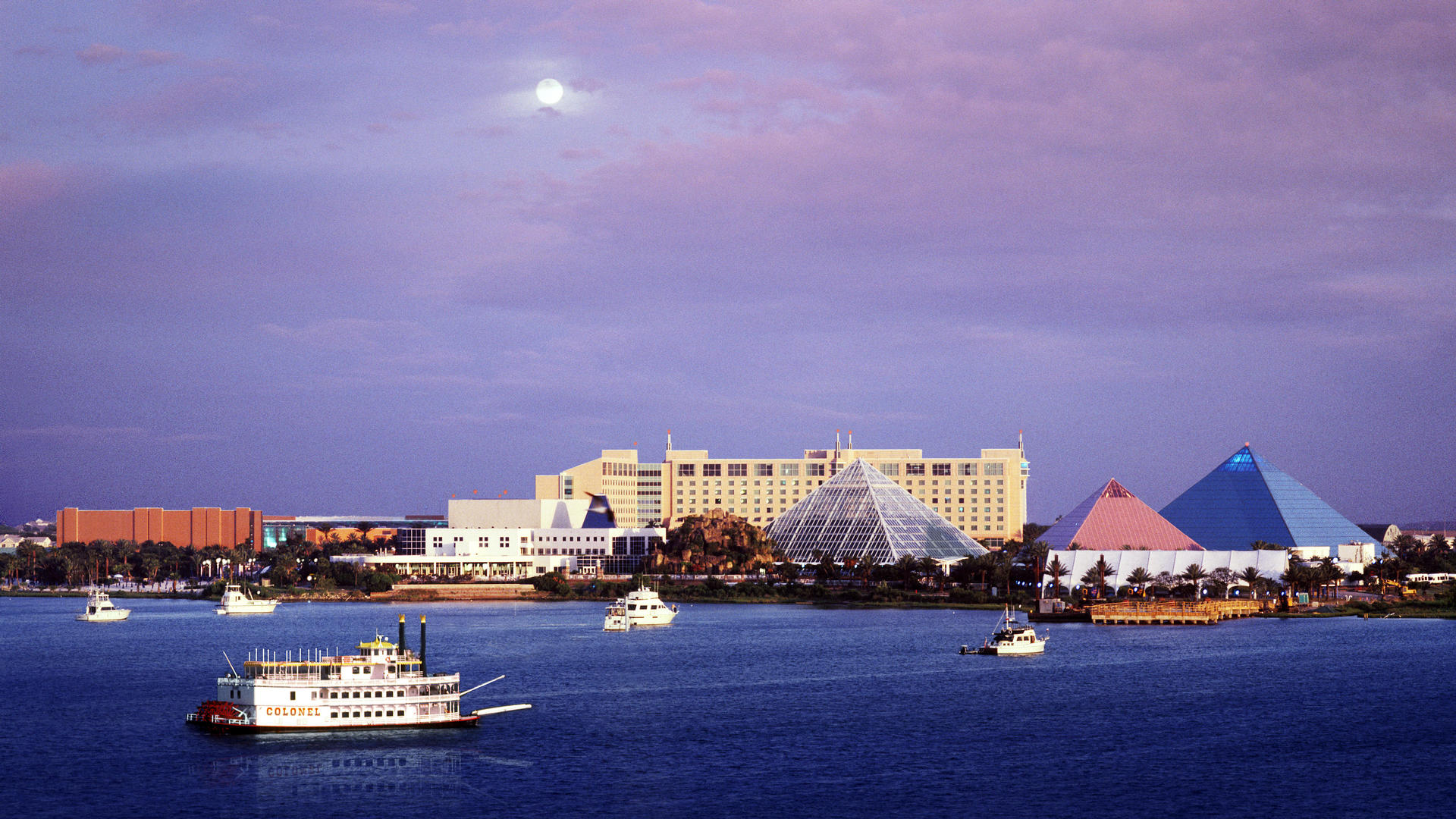 Moody Gardens Hotel, Spa, and Convention Center